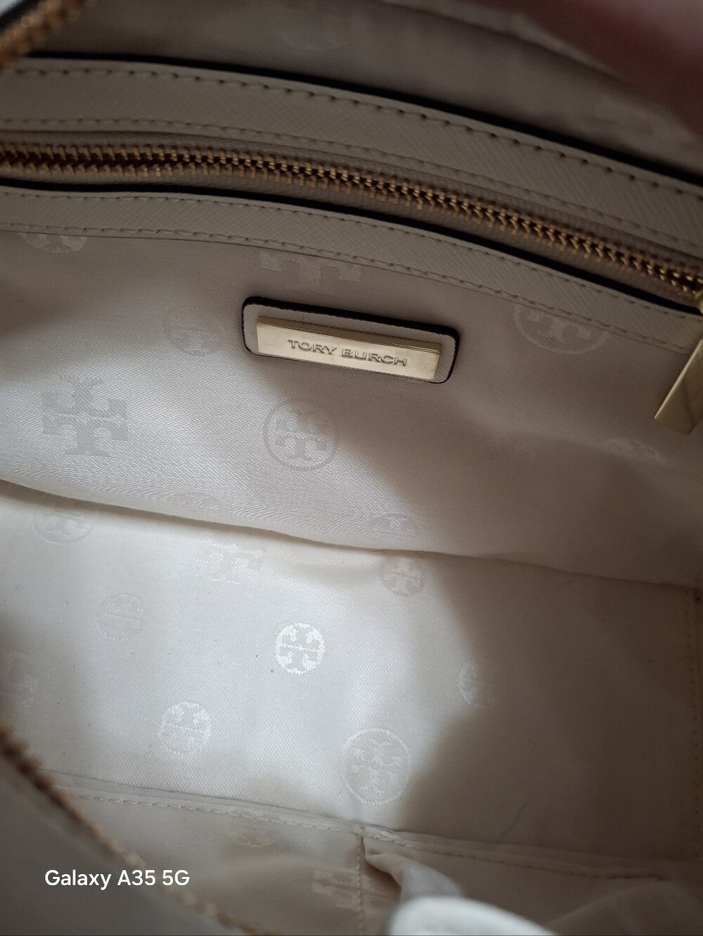 Tory Burch Mini Square Robinson satchel bag in Ivory 9.5x6x4 - Picture 8 of 15